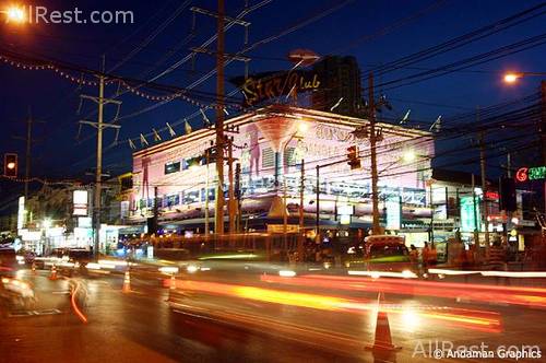 Expat Hotel 37
